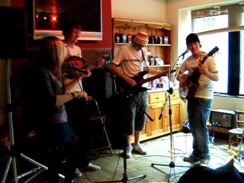 Damp n Dirty - 'Johnny B Goode' - YouTube