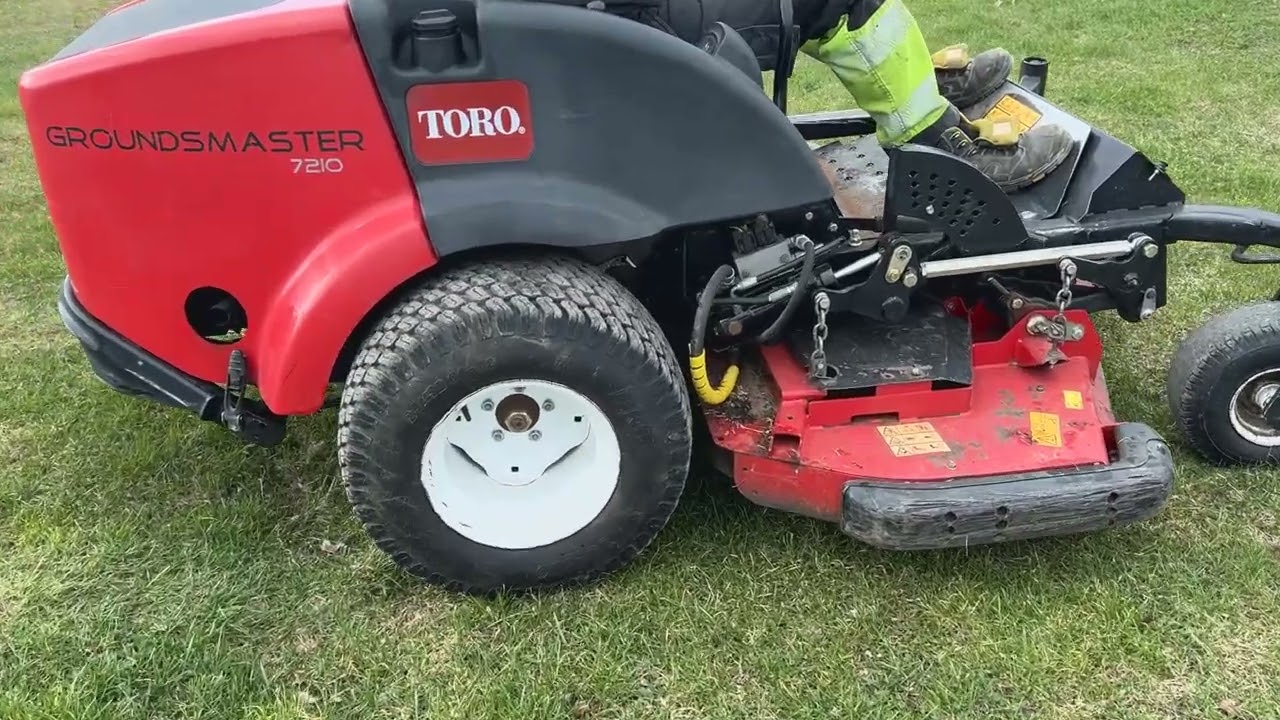 Gräsklippare TORO Groundmaster 7210