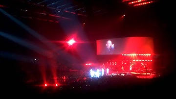 Marco Borsato & Lange Frans - Vrij [Kom maar op] (Live @ Sportpaleis)