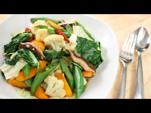 Thai Mixed Veg Stir-Fry Recipe ผัดผักรวม - Hot Thai Kitchen!