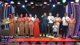 TỪ MỘT NGÃ TƯ ĐƯỜNG PHỐ