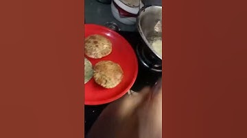 # shorts# megha patel vlog Methi ki puri