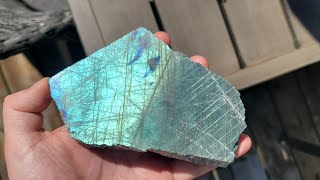 The Gemstone Labradorite