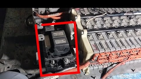 P0AA6 Hybrid Battery Voltage System Isolation Fault Toyota Prius 2011