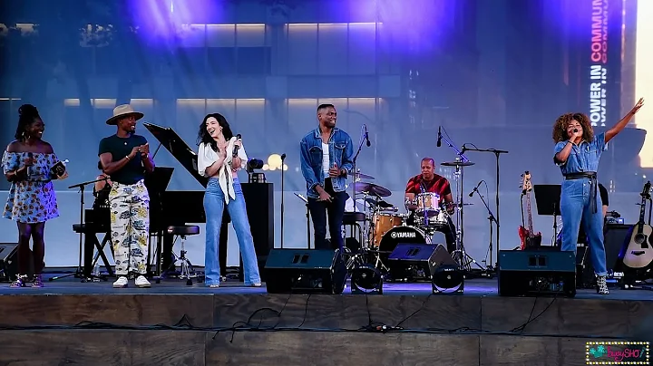 Adrienne Warren & Friends:  "I Wanna Dance with So...