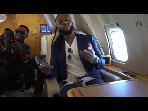 Download travelling in a private jet with Flavour Nabania and PhynoFino