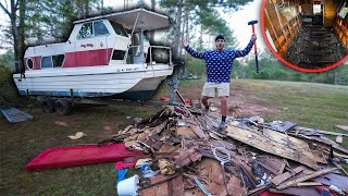 I Completely GUTTED The Interior Of MY NEW HOUSEBOAT!! (water damage & termites)