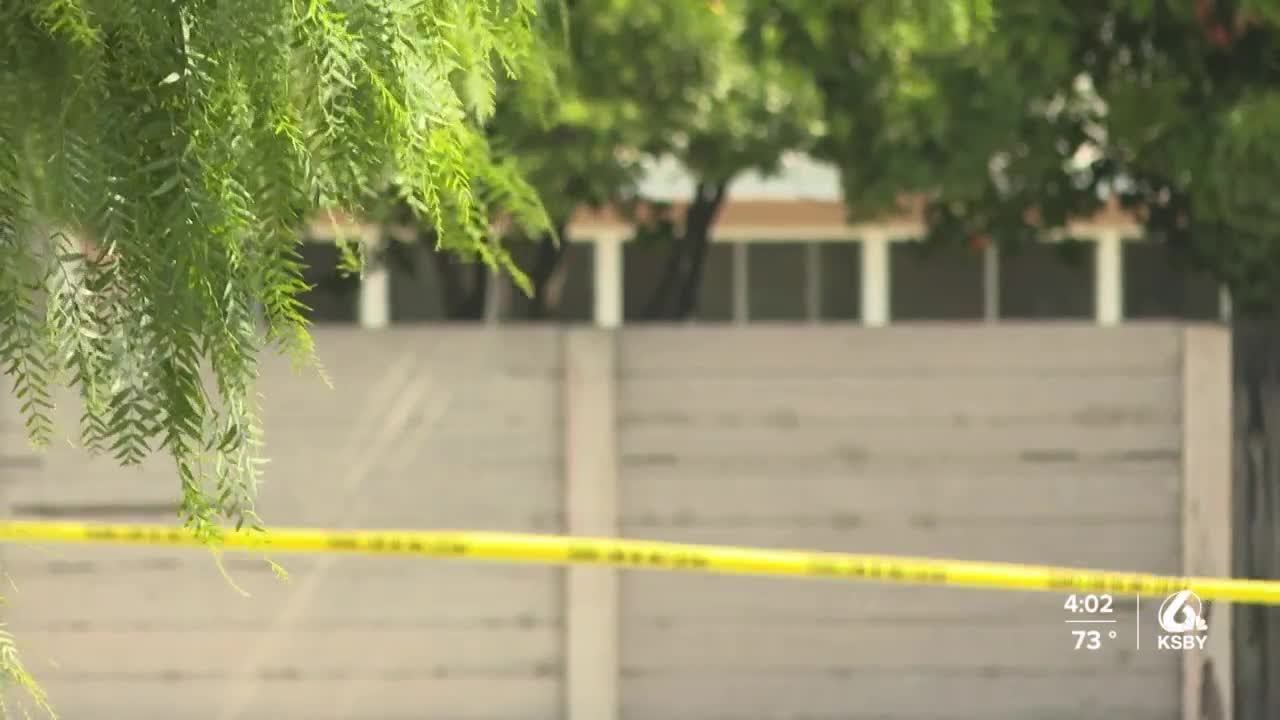 Juvenile in critical condition after crash in Santa Maria - YouTube