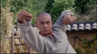 The boy who is looked down upon by others has acquired peerless kungfu and defeated Japanese master.