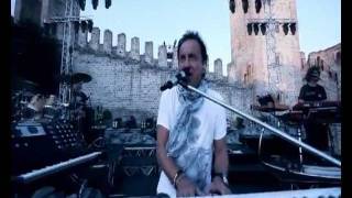 Video thumbnail of "Pooh - L'anno, il posto, l'ora"