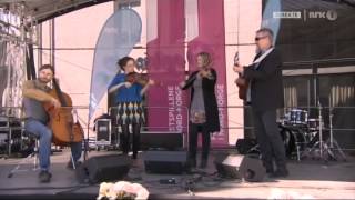 Miniatura del video "Annbjørg Lien, Brittany Haas, Tristan Clarridge, Roger Tallroth - Live in Harstad, 2014"