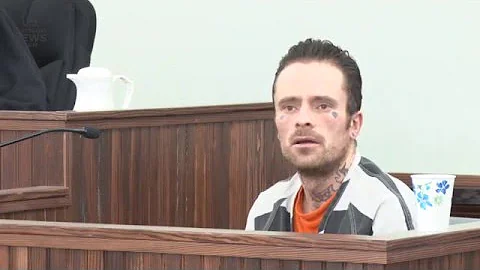Robert Parker takes stand