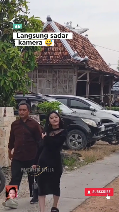Tiara amora langsung sadar kamera #dangdut #orkesdangdutjalanan #beranda