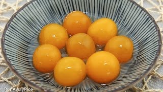 Salted Eggs (Trung Muoi)