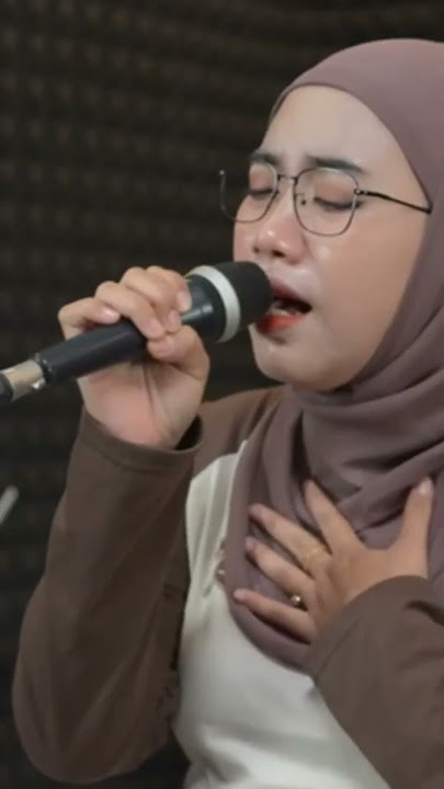 ORANG YANG SALAH - LUVIA (LIVE COVER INDAH YASTAMI)  #liriklagu #indahyastami #cover
