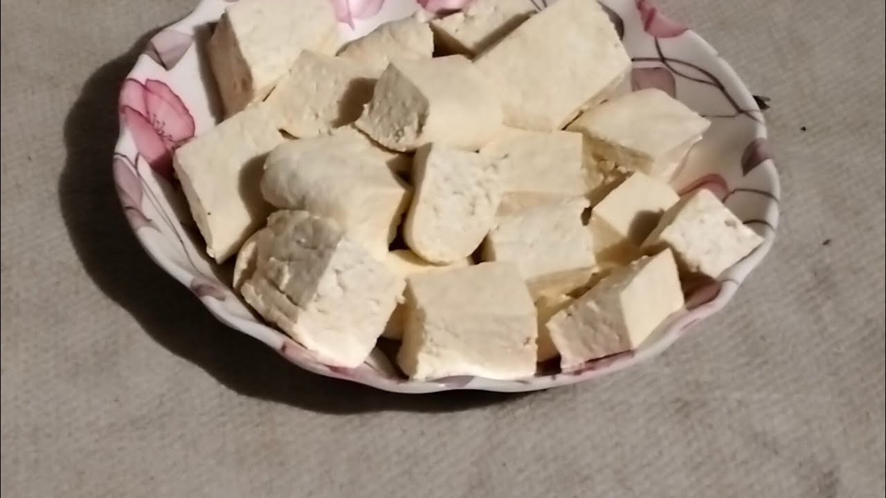 Halvai style paneer ki recipe kaise banaye - YouTube