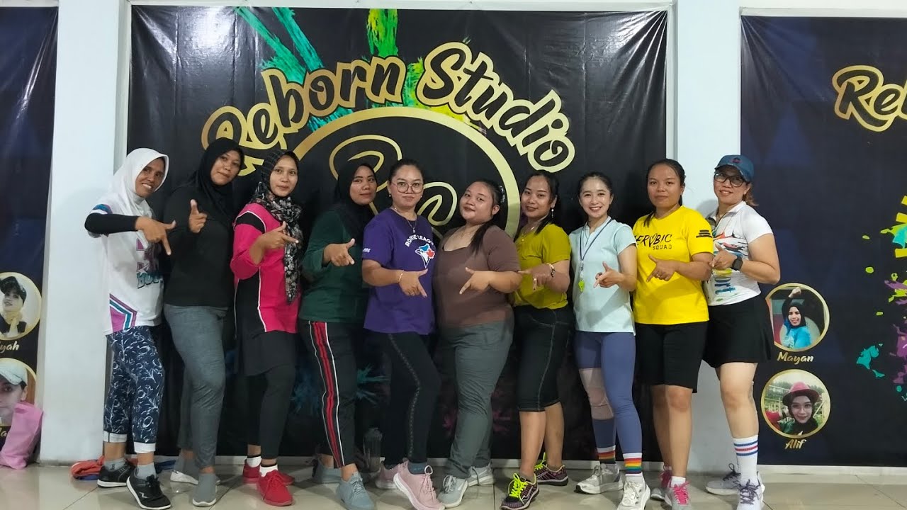 Послеобеденное занятие по аэробике в пятницу в студии Reborn Studio Bobotsari.