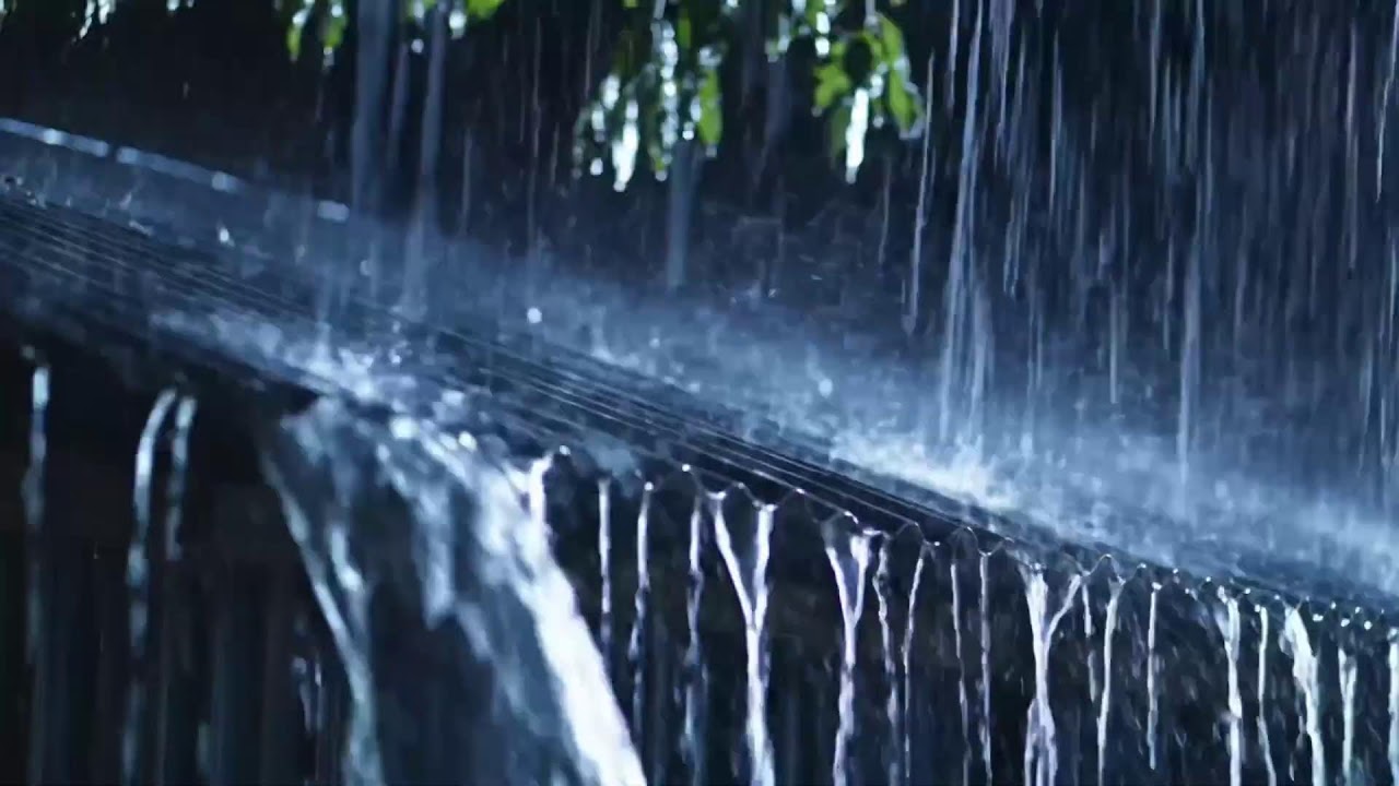 Soothing Night Rain ASMR, Calm Midnight Water Tapping Tin Roofs Under a Quiet Dreamy Rain 0082