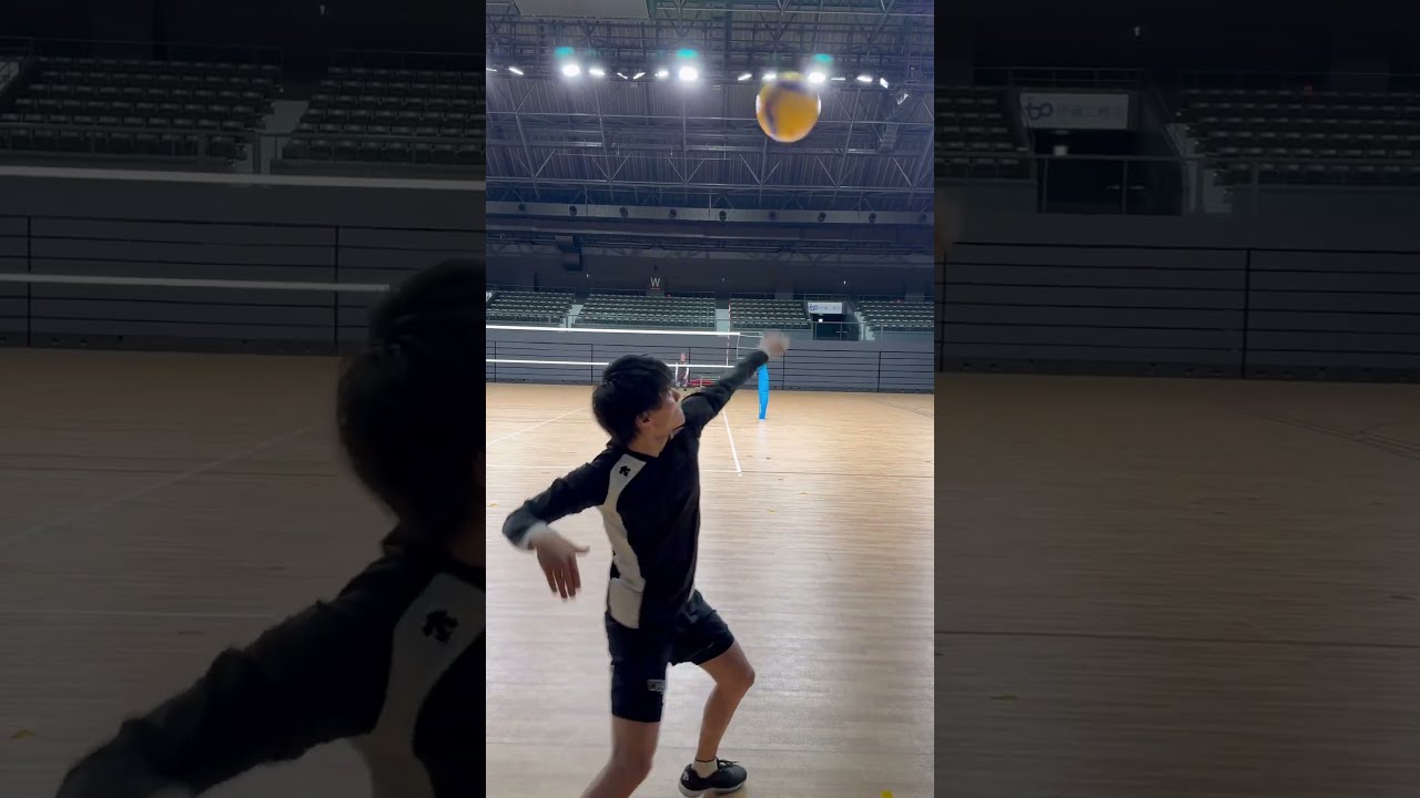 Banana Serve Volleyball Haikyuu TOMOFFICIAL24
