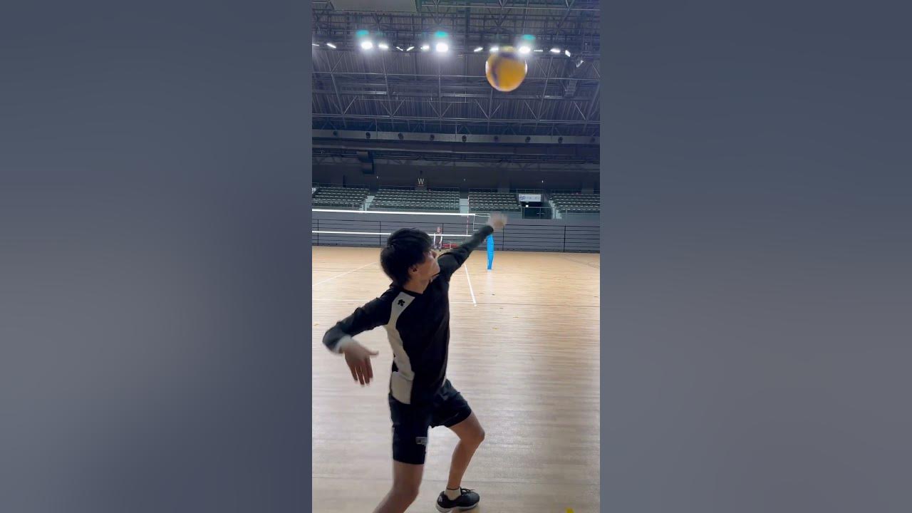 banana serve🏐#volleyball #haikyuu @TOMOFFICIAL24