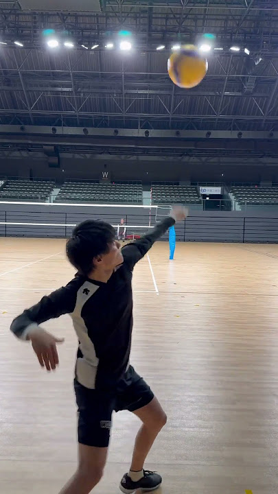 banana serve🏐#volleyball #haikyuu @TOM24