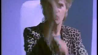 Daryl Hall & John Oates   Out Of Touch