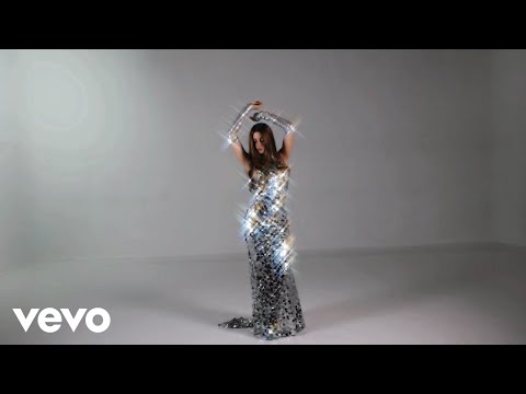 Joana Romero - Glow de glitter (Official Music Video)