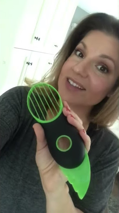 Oxo Good Grips 3-in-1 Green Avocado Slicer — KitchenKapers