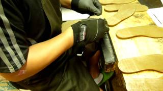 靴の製造工程　１０