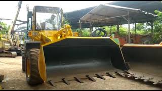 JUAL ALAT BERAT WHEEL LOADER KOMATSU WA100-3(2008)//275JTNETT//082231705116//JATIM