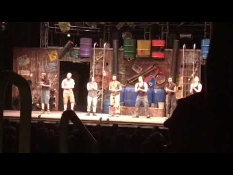 Stomp live - YouTube