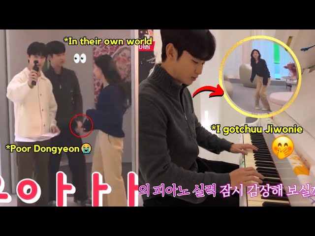 Wait! Jiwon walked from where Soohyun was seated, at the piano?! A real married couple?? class=