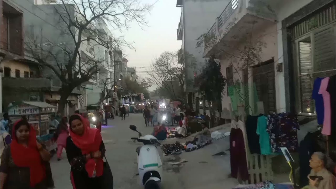 Delhi Ka Sabse Popular Market (दिल्ली का सबसे पॉपुलर बाजार)