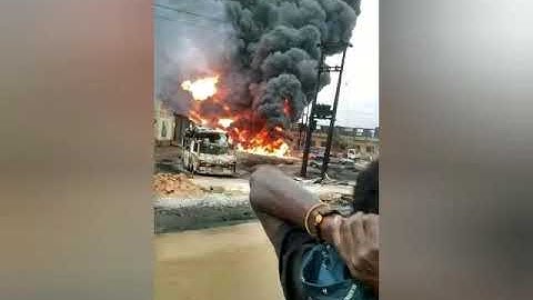 SAD! Another pipeline fire hits ijegun,with 2 dead,vehicles and houses razed in Lagos suburb