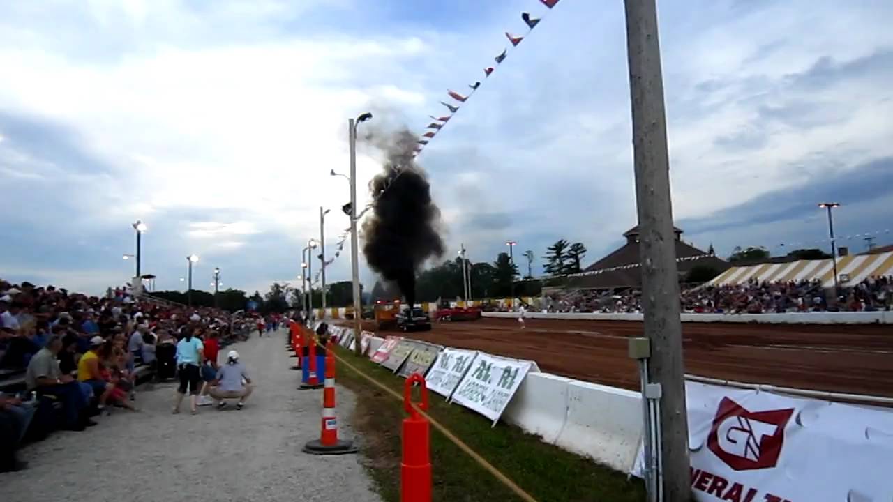 The Mistress Pulling Mackville Nationals, Mackville, WI. June 2010