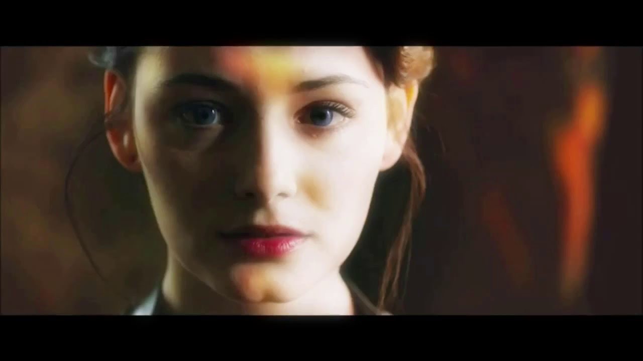 Smaragdgrün Watch Online