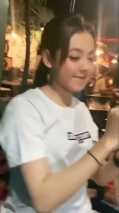 Bigo Cewek Ngucir Rambut