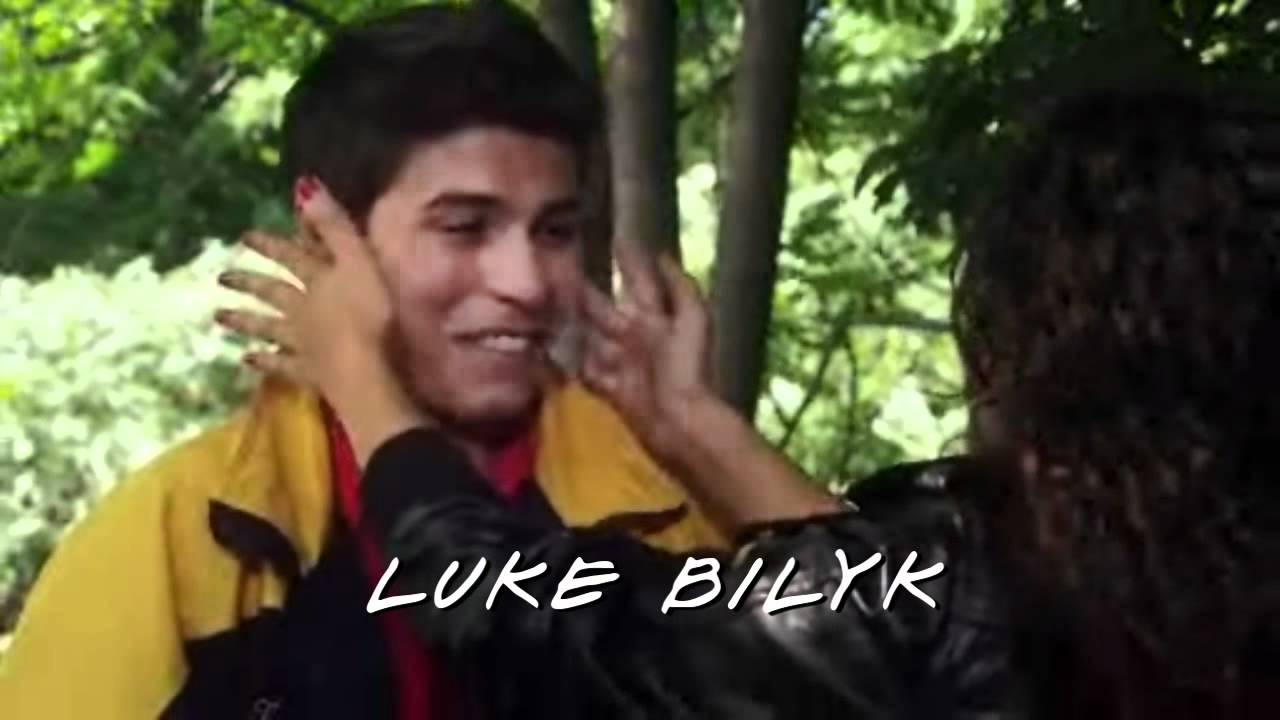 Degrassi Intro - FRIENDS Style