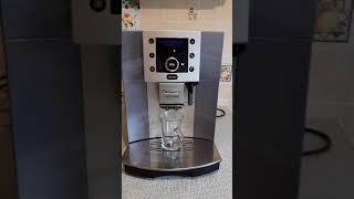 Обзор кофемашины Delonghi Perfecta Cappuccino ESAM5500