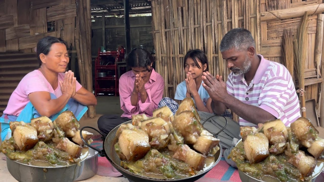 Meghalaya Village Style Pork Cooking | Bajar Vlog 
