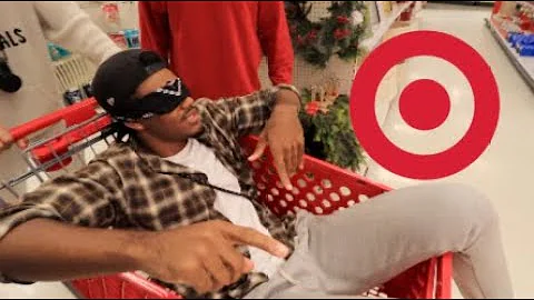 LETTING MY FRIENDS SHOP FOR ME AT TARGET *WHILE I'M BLINDFOLDED*