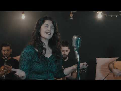 Esra Öztürk / Sevdalandım ( Akustik Cover )