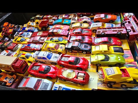 Searching for Diecast Cars on a Diecast Event in Belgium, Hoogstraten. Matchbox, Hot Wheels.