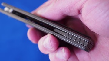 CKF MKAD Loro Customized by Tohus M390 blade satin finish, titanium anodized handle, w/ bearings.