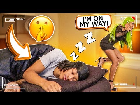 sneaking-out-the-house-in-the-middle-of-the-night-prank-on-girlfriend!