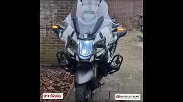 911 C4 amber with etreemledtech brackets on bmw bike