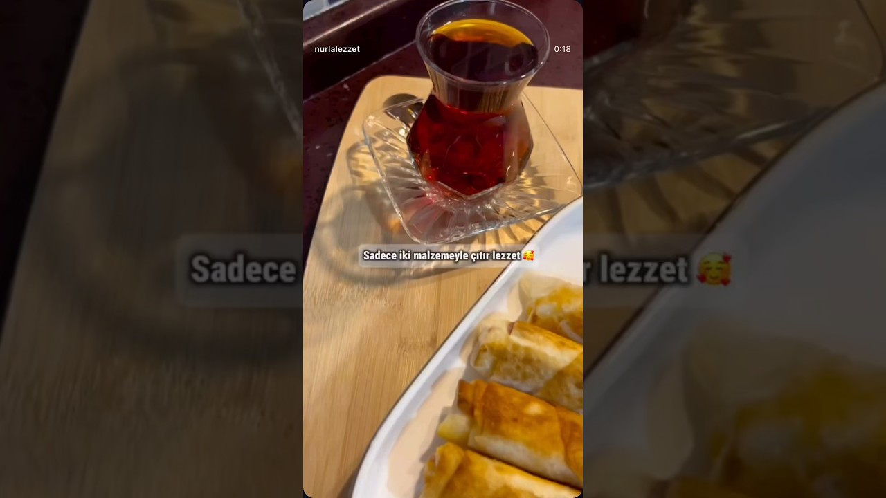 Sadece iki malzemeyle tavada pratik çıtır börek ✨ #yemektarifi #short #börektarifleri Sadece iki malzemeyle tavada pratik çıtır börek ✨ #yemektarifi #short #börektarifleri