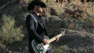 Roger Clyne & The Peacemakers - Love is the Road chords