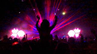 Muse - Undisclosed Desires (Live @ SKK Arena, Saint-Petersburg, RUSSIA - 20.05.2011)