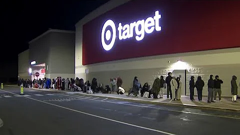 Shoppers crowd stores early looking for Black Friday deals